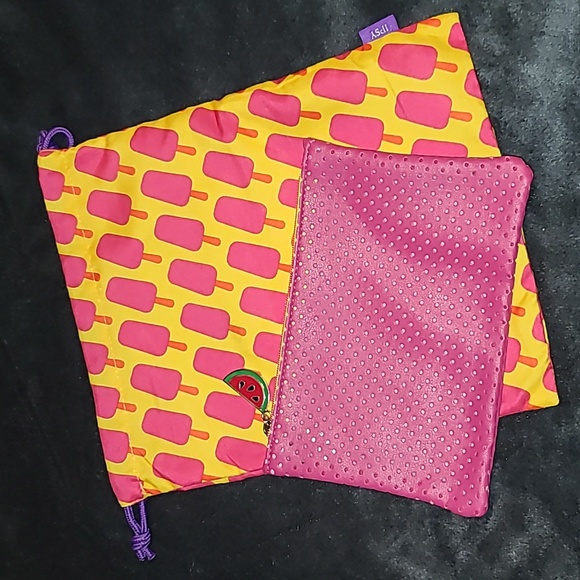 ipsy Handbags - Ipsy make-up bags